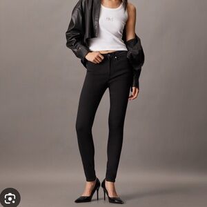 Calvin Klein Black Midrise Legging Jeans Size 14